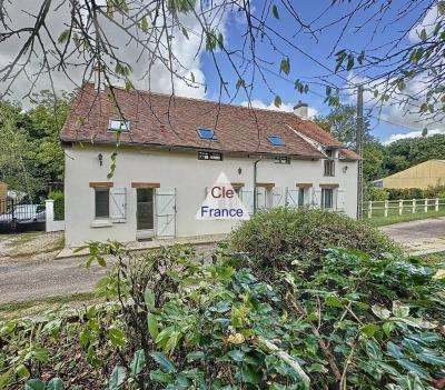 Superb Longere Style Property with Mature Garden