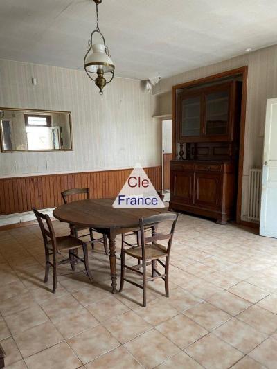 Village House with Flexible Accommodation