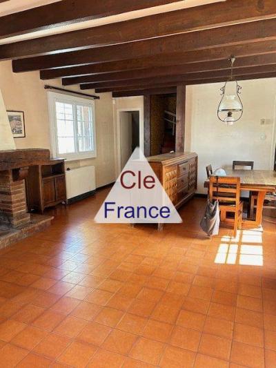 Village House with Flexible Accommodation