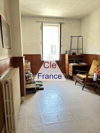 Village House with Flexible Accommodation