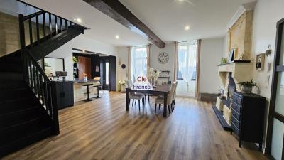 A 10mins De St Andre De Cubzac: Maison Pierre De 150ma