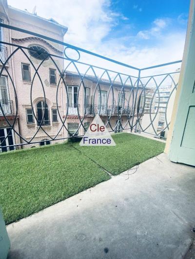 Nice Apartment with Balcony