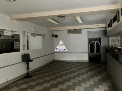 Building with Apartment and Business Opportunity