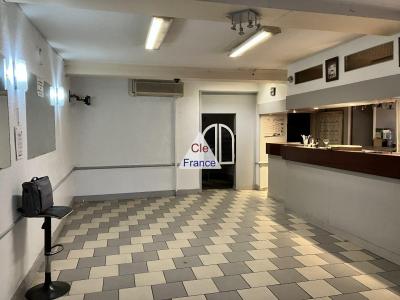 Building with Apartment and Business Opportunity