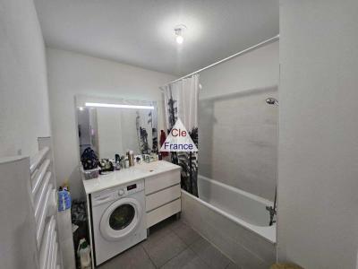 Apartment in Heart of Town