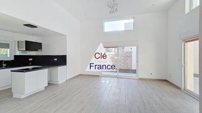 Uber Contemporary Detached House