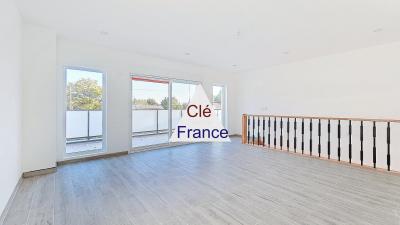 New Build Detached House with Garden