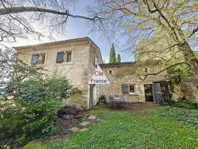 Merveilleuse Propriete Atypique Situee Sur L\'axe Libourne - St Andre De Cubzac