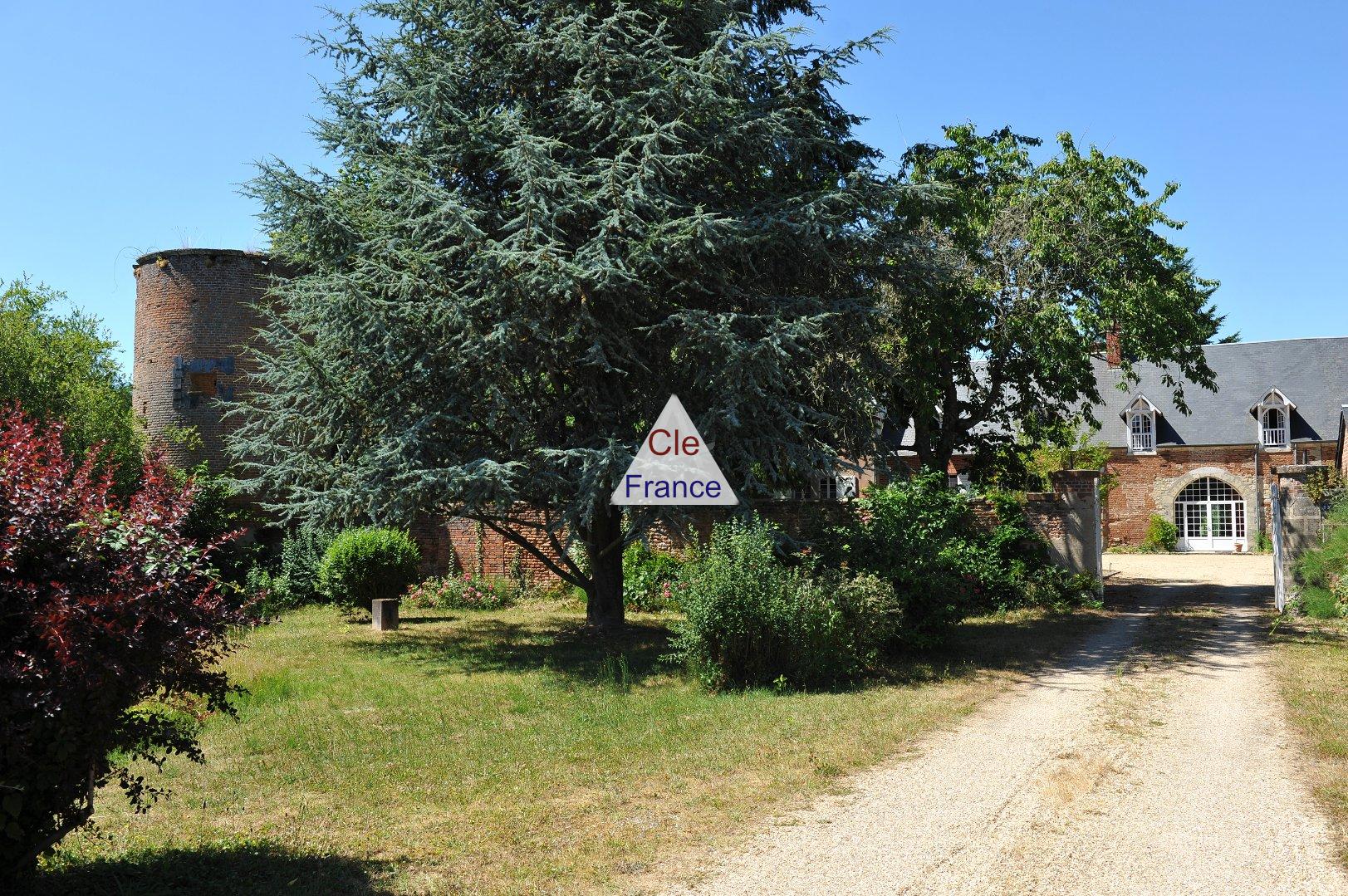 Main Photo