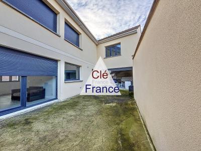 Contemporary Detached House