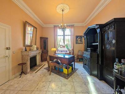 Maison De Maitre Style Manor House with Garden