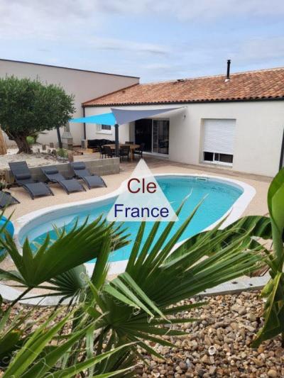 Plain-pied avec 3 Chambres Double Carport