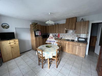 Maison De Village