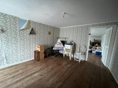 Maison De Village