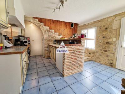 Fully Renovated House with Lovely Garden