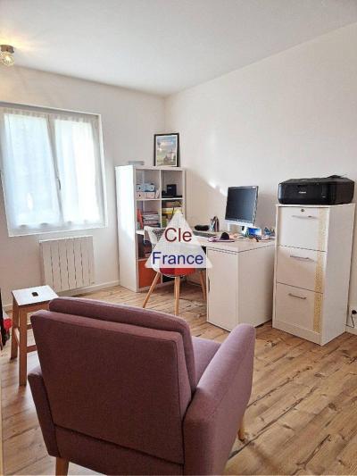 Fully Renovated House with Lovely Garden