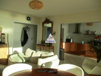 Apartment Overlooking the Harbour