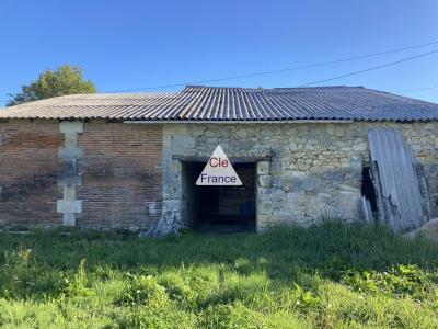 Barn to Renovate and Develop