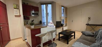 Paris Apartment in 16th Arrondissement