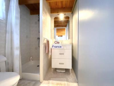 Duplex Apartment a Stone's Throw from the Beach