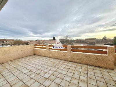 Detached Villa Not Far from the Coaet