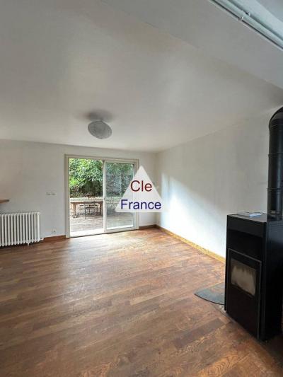 Impressive Town House with Lovely Garden