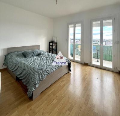 Apartment with Stunning Open View