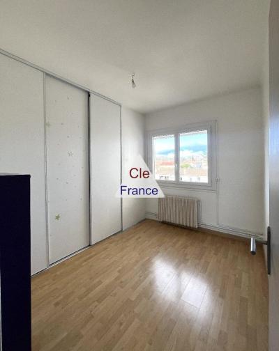 Apartment with Stunning Open View