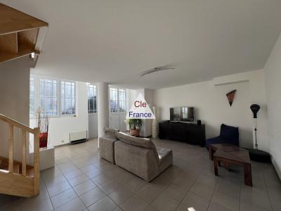 Appartement En Duplex Plein Centre Classe 520000 Euros- Hyeres (83)