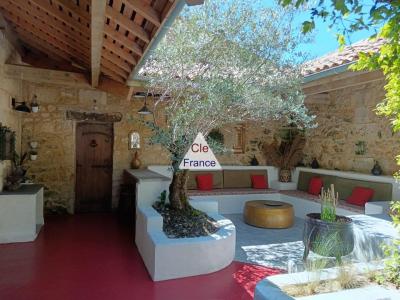 Propriete Pierre: Une Demeure Et 3 Ga