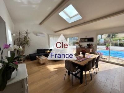 Segonzac - Maison 5 Chambres Avec Piscine