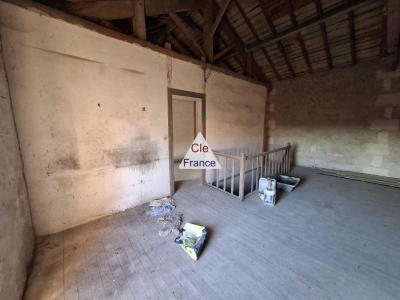 Maison T4 En Pierre 219 M2 A Renover