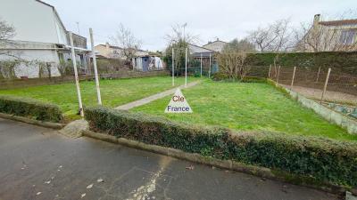 Maison 3 Chambres Sur Terrain De 380ma
