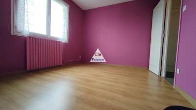 Maison 3 Chambres Sur Terrain De 380ma