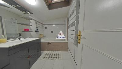 Maison De Village Renovee 4 Chambres