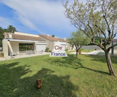 Architect Designed Detached House with Pool