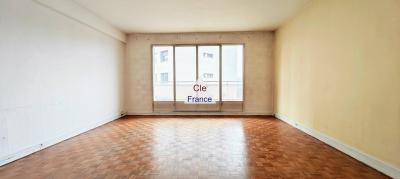 Apartment with Balcony Just East of Paris