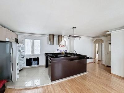 Paris Apartment in 18th Arrondissement