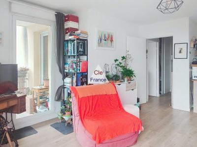 Appartement Occupe 2 Pieces Avec Balcon Et Terrasse