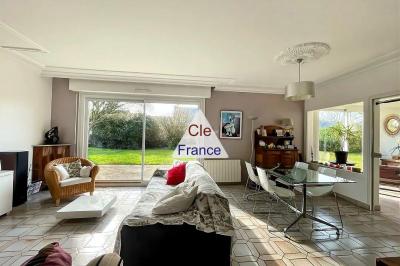 Maison Individuelle -188 M2 Surface Au Sol Et Terrain De 900 Ma