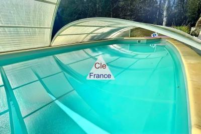 Maison D\'architecte De 237 M2 Au Sol -170 M2 Carrez- Au Calme Avec Piscine, Sur Parcelle Boisee- 50