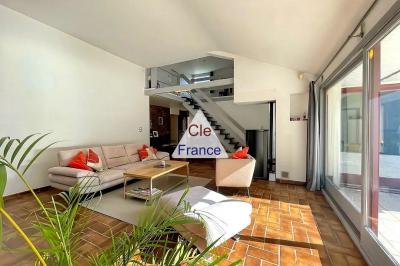 Maison D\'architecte De 237 M2 Au Sol -170 M2 Carrez- Au Calme Avec Piscine, Sur Parcelle Boisee- 50
