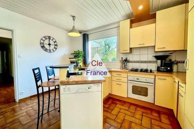 Maison D\'architecte De 237 M2 Au Sol -170 M2 Carrez- Au Calme Avec Piscine, Sur Parcelle Boisee- 50