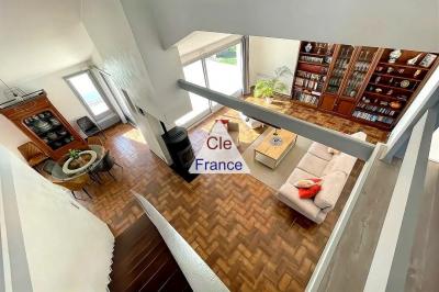 Maison D\'architecte De 237 M2 Au Sol -170 M2 Carrez- Au Calme Avec Piscine, Sur Parcelle Boisee- 50