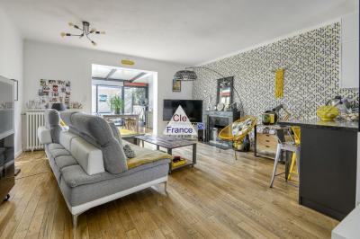 Contemporary Detached House