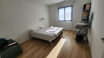 Detached Single Storey House with Garden