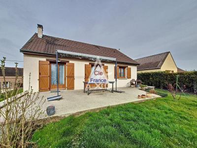 Pavillon De Plain-pied Avec 3 Chambres Et Sous-sol Total