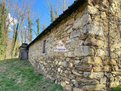Deux Granges Dans Le Val D\'azun, Arbeost