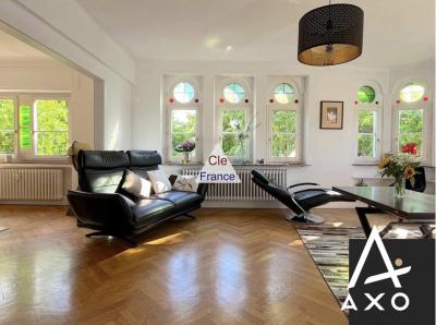 AXL04860