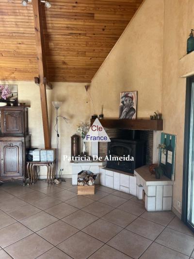 Maison Familiale Au Coeur Du Centre Ville, Avec Jardin , Piscine